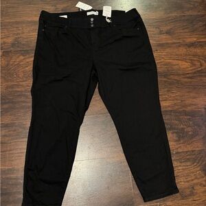 Torrid Black Women Jeggings size 28R